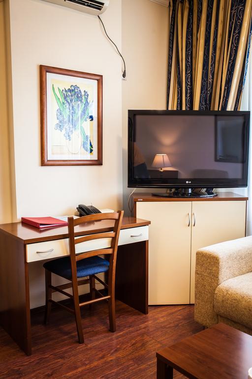 Europa Residence Atyrau Luaran gambar