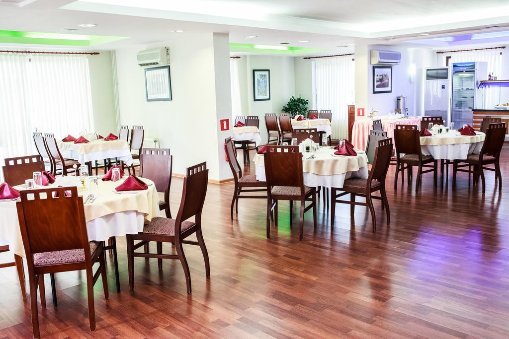 Europa Residence Atyrau Luaran gambar