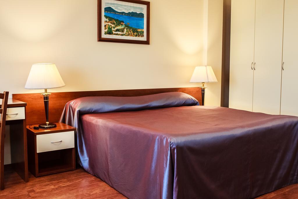 Europa Residence Atyrau Luaran gambar
